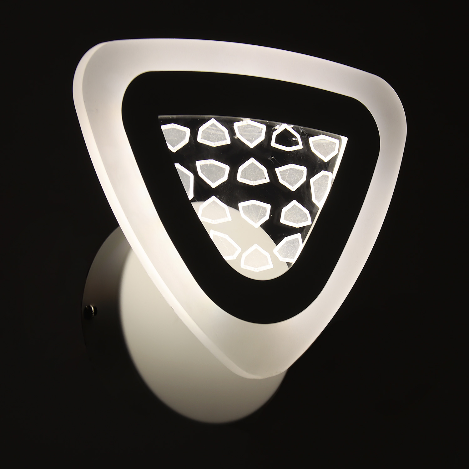 Бра YH560/1W WT 18W LED 220V 3000К-6500К (h=65, w=195, l=220) б/пульта VERNER LIGHTING *1