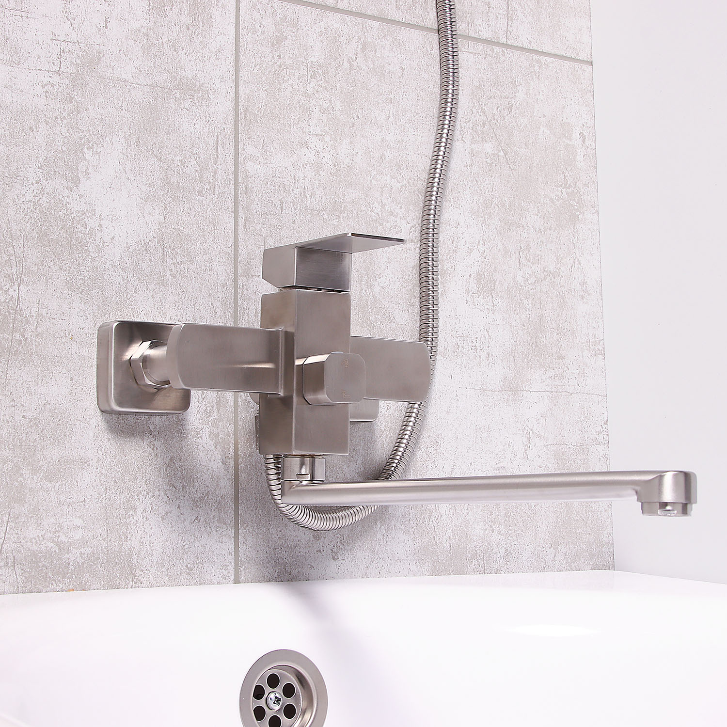 Смеситель универсальный "Potato" плоский излив с переключ. душа, нерж. сталь P22304S  *1/10