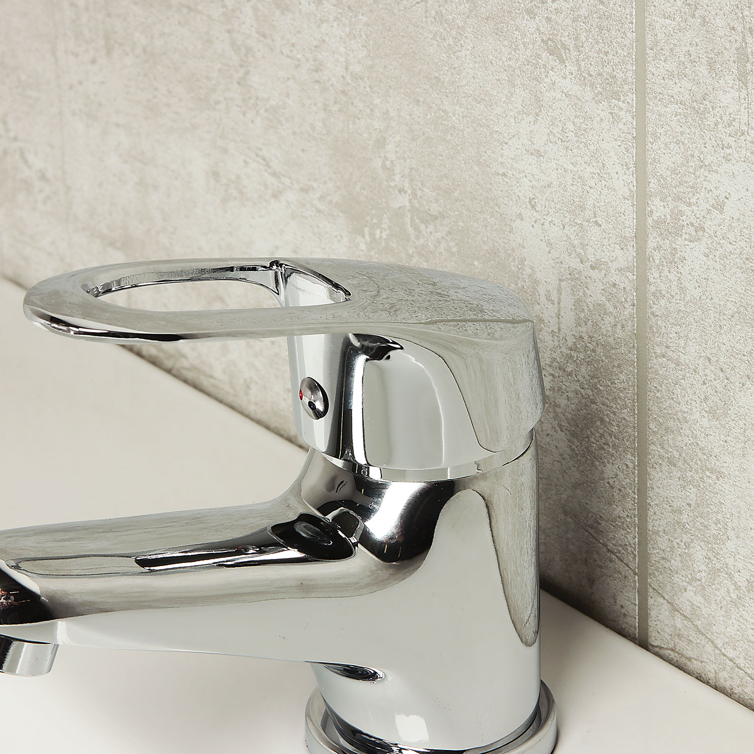 Смеситель для умывальника Potato P1029 *1/10