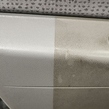 Полироль-реставратор пластика LAVR, 255 мл